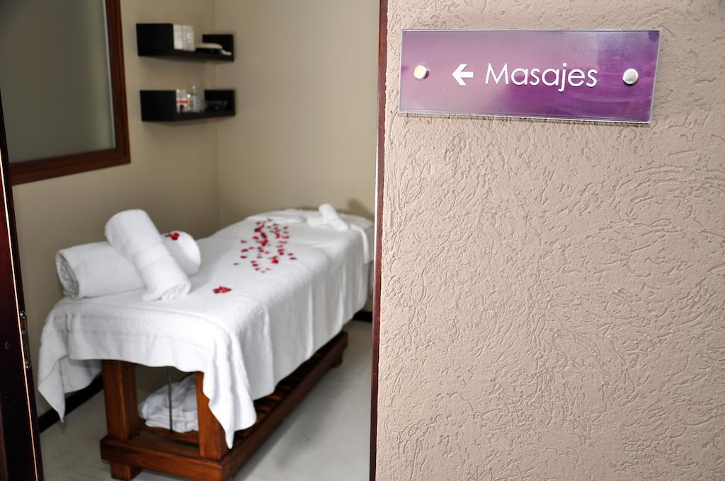 Monasterio Hotel Boutique Σαν Κάρλος ντε Μπαριλότσε Εξωτερικό φωτογραφία